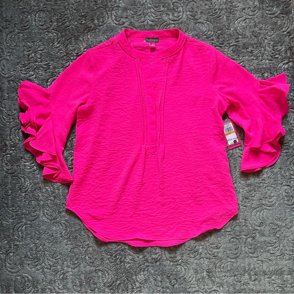 VINCE CAMUTO Garden Romance Hot Pink Top PS